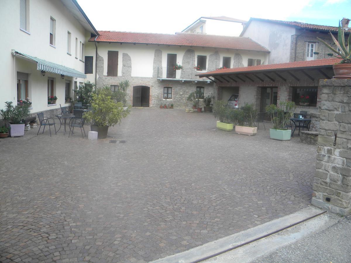Albergo Dei Bersaglieri Albaretto della Torre Экстерьер фото