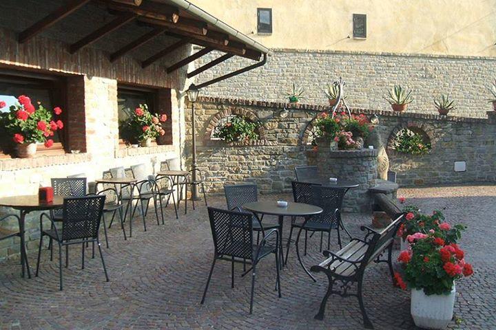 Albergo Dei Bersaglieri Albaretto della Torre Экстерьер фото